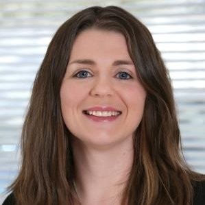 ij-LL Louise Laing, Paralegal